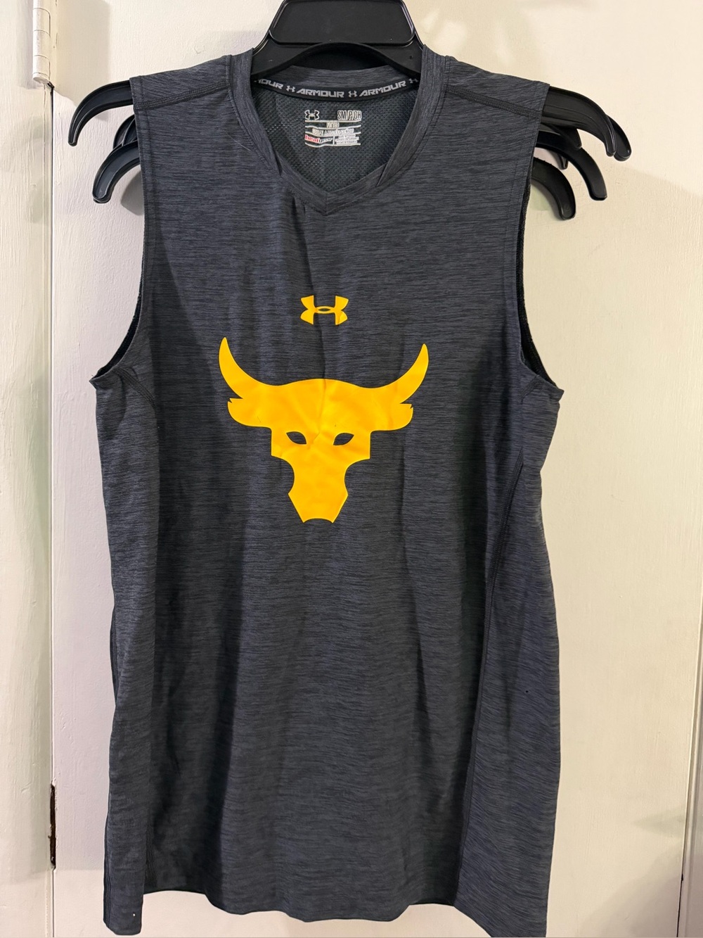 Under Armour Project Rock Small Athletic Shirt